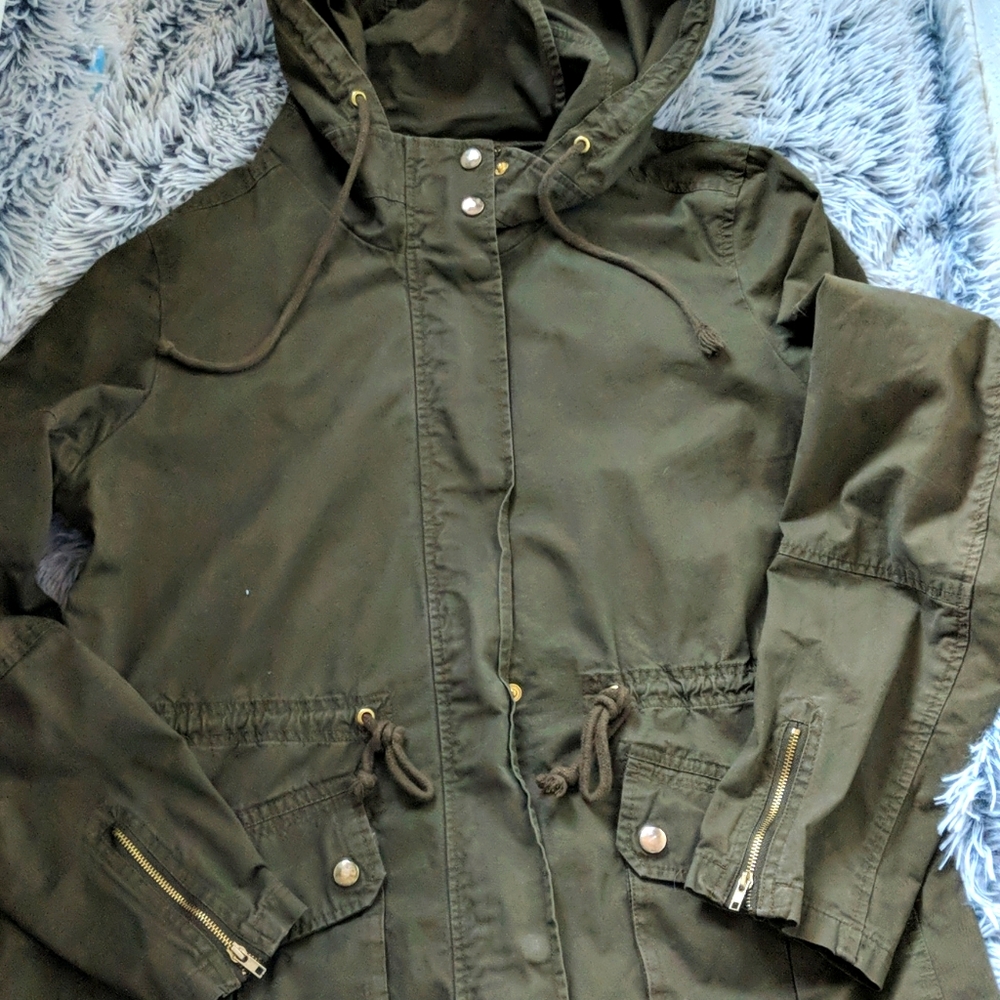 Army-Green Anorak Jacket